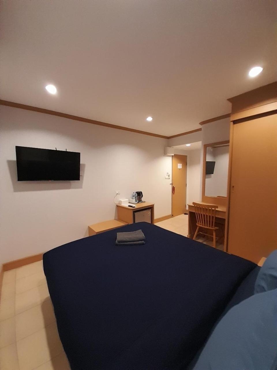 Jb House Patong Hostel Ngoại thất bức ảnh