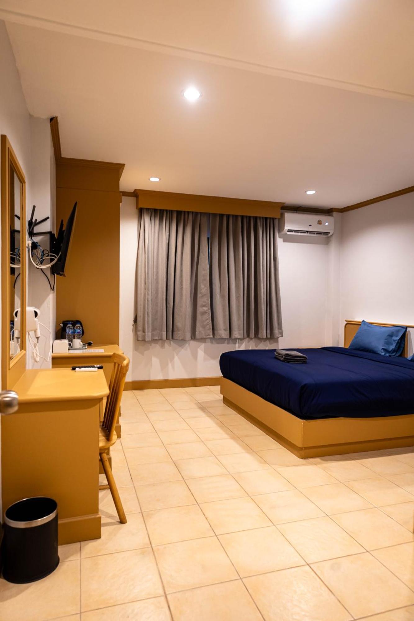 Jb House Patong Hostel Ngoại thất bức ảnh